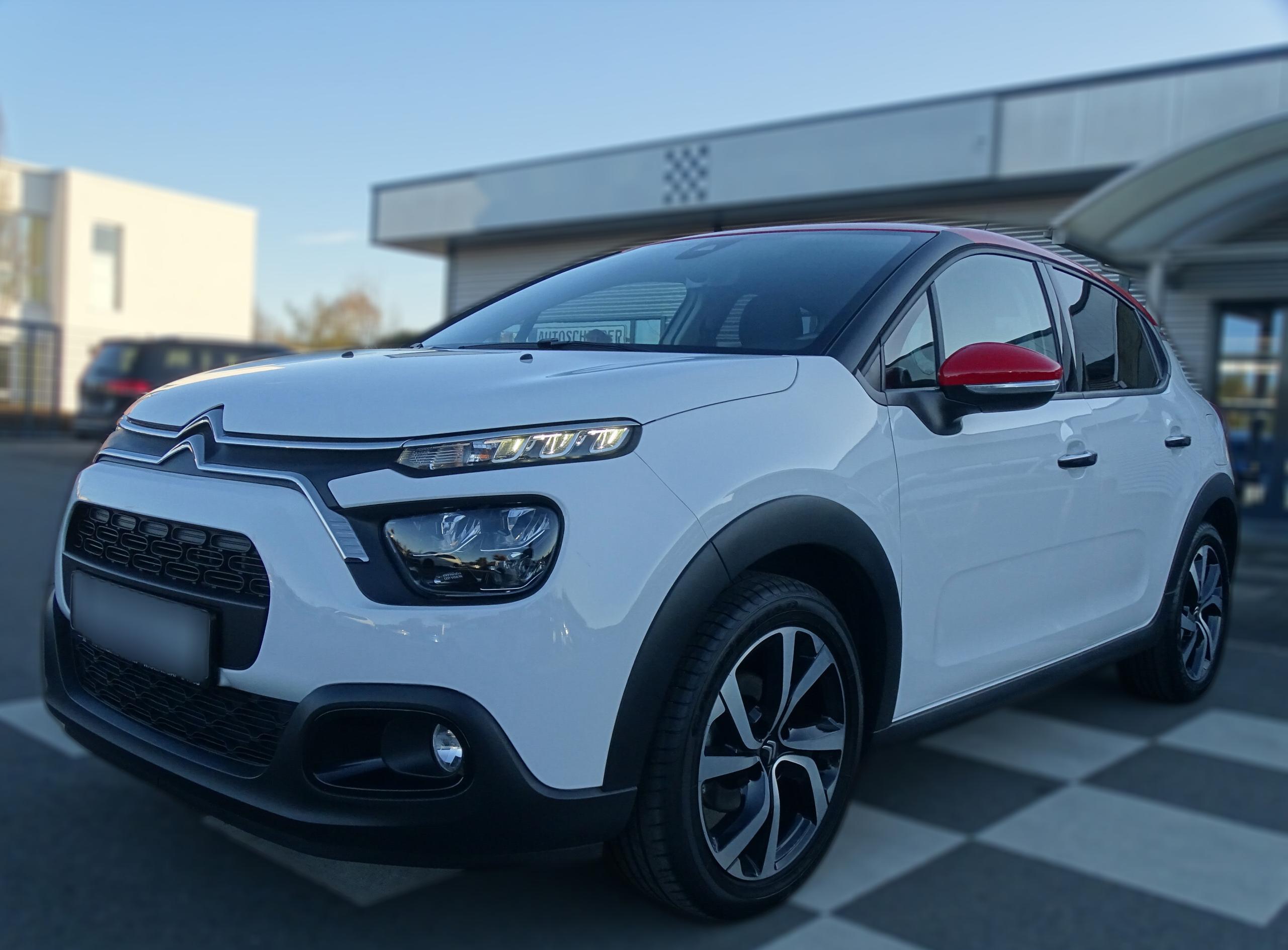 Citroën C3 1.2 Shine / NAVI / R-KAMERA / MFL / ALU / DAB