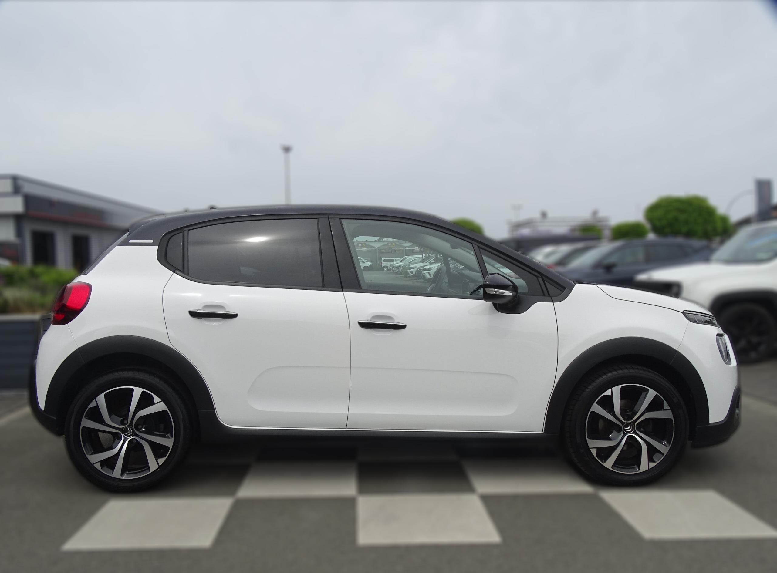 Citroën C3 1.2 Shine Pack / NAVI / ALU / DAB / LED / CAM